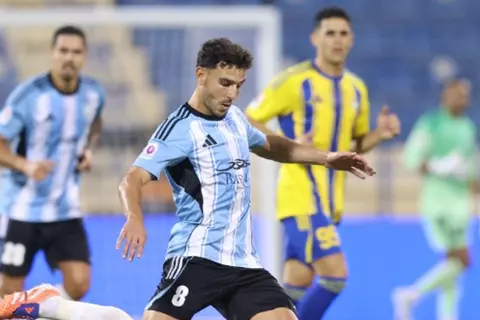 بمشاركة حمدي فتحي.. الوكرة يسقط أمام الغرافة في الدوري القطري